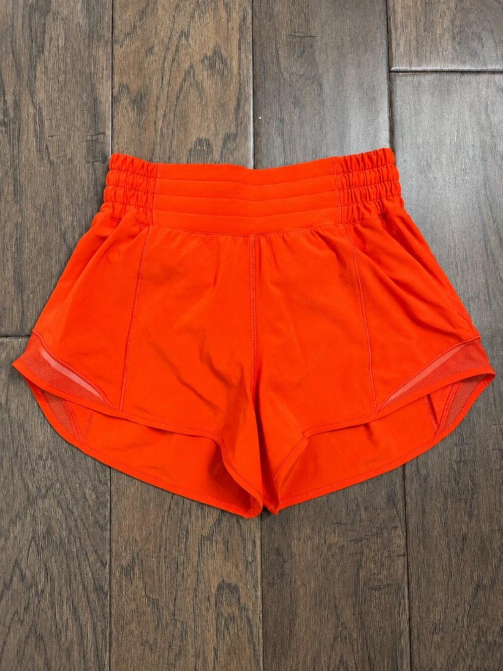 NEW Lululemon Hotty Hot High-Rise Lined Short 2.5" Cherry Ember